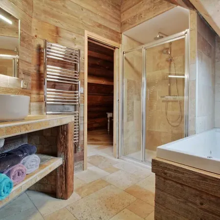 L'isard Blanc Holiday home Viscos