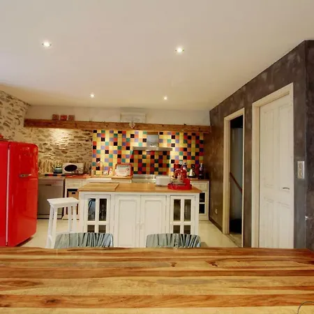 L'isard Blanc Holiday home Viscos